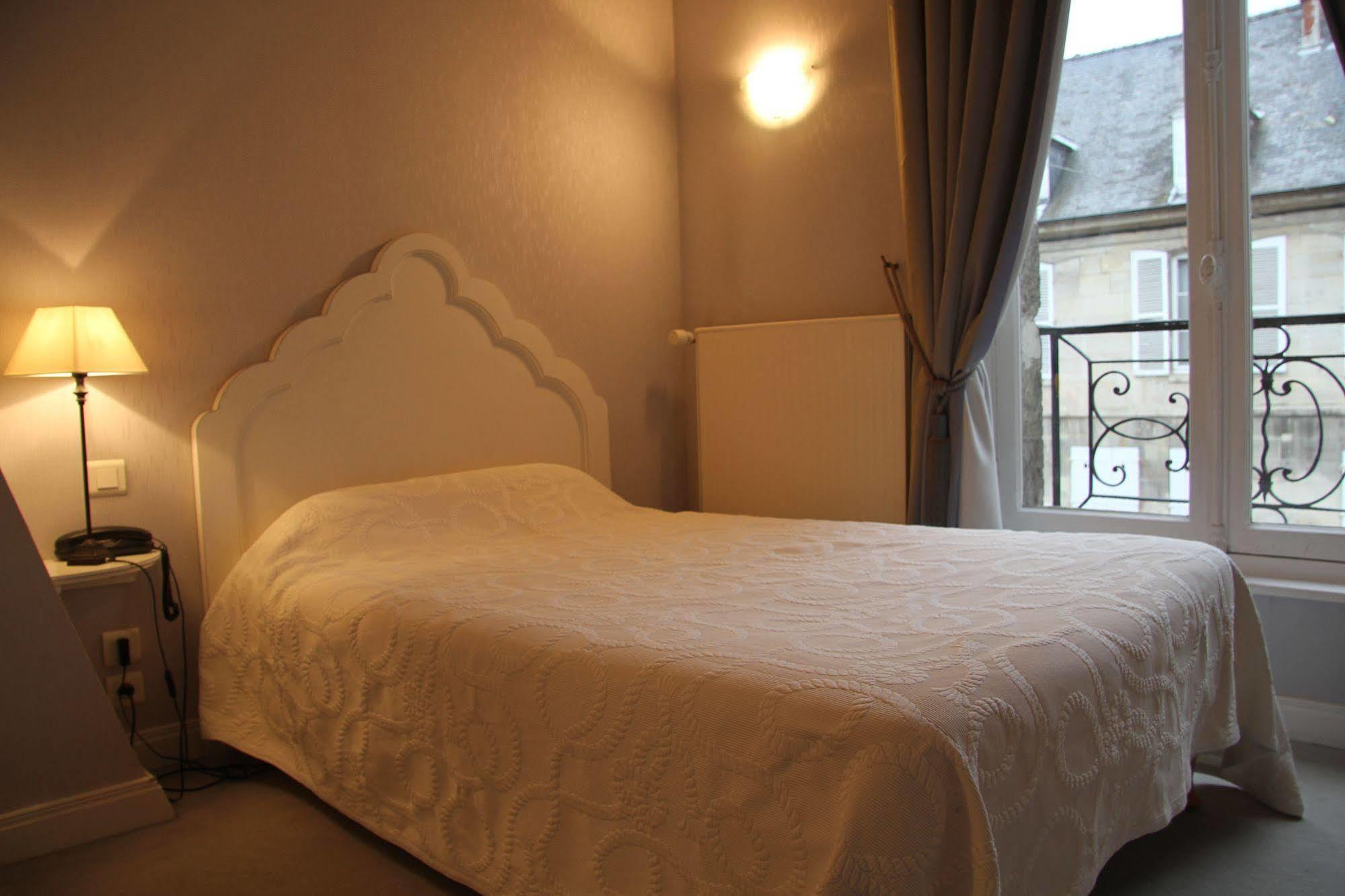Hotel Le Regent Villers-Cotterêts Eksteriør billede