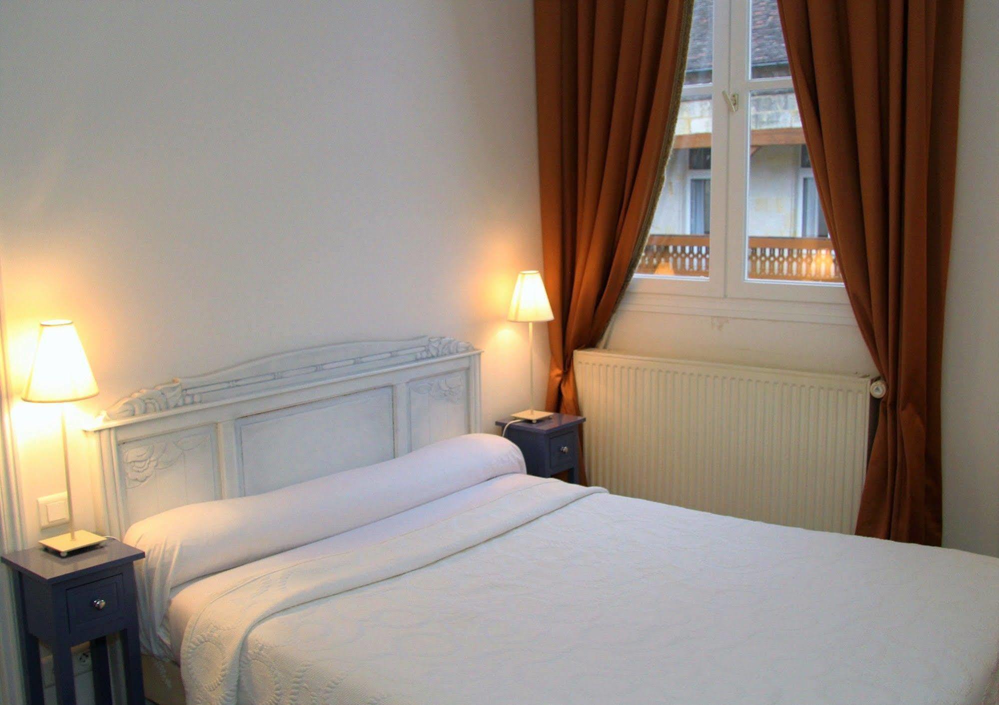 Hotel Le Regent Villers-Cotterêts Eksteriør billede