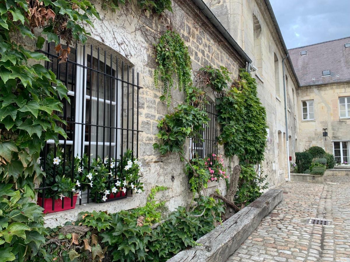 Hotel Le Regent Villers-Cotterêts Eksteriør billede