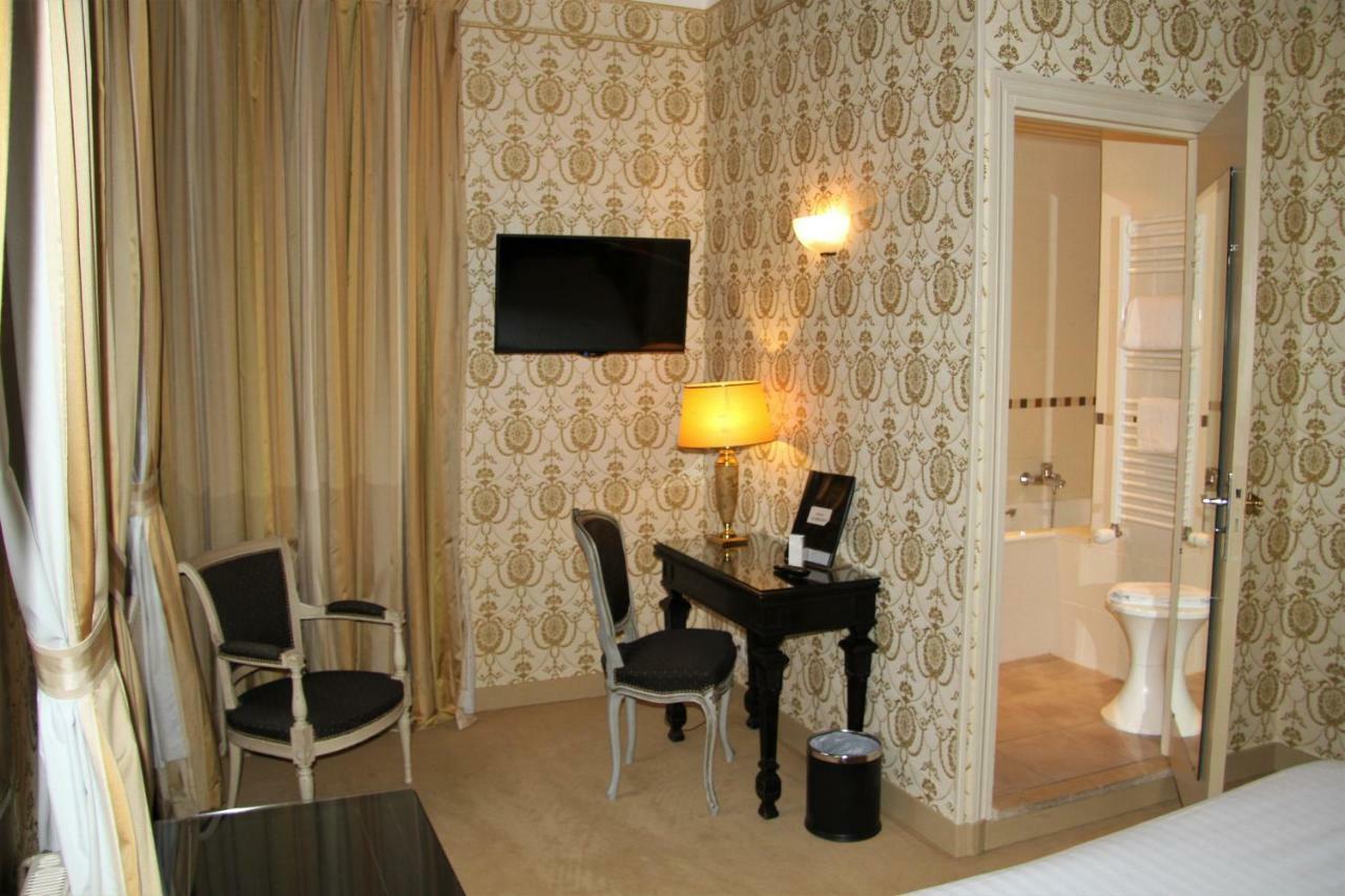 Hotel Le Regent Villers-Cotterêts Eksteriør billede