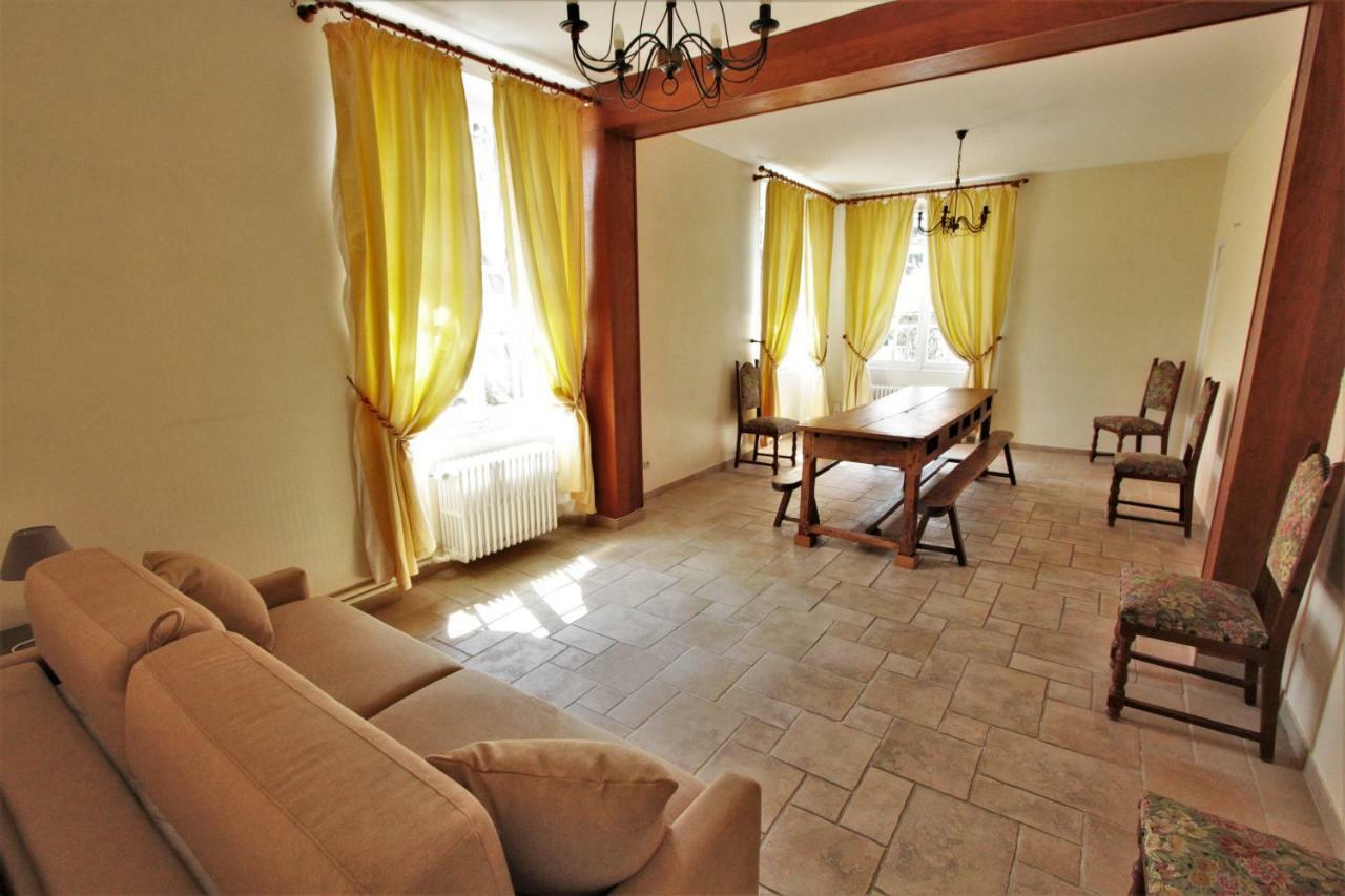 Hotel Le Regent Villers-Cotterêts Eksteriør billede