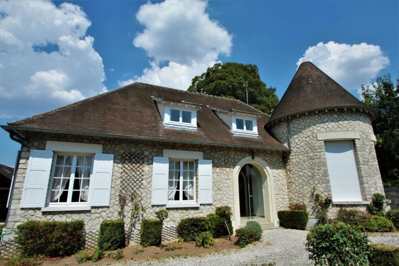Hotel Le Regent Villers-Cotterêts Eksteriør billede