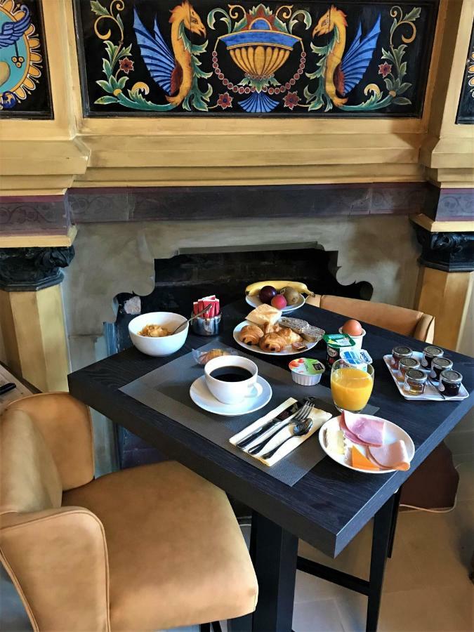 Hotel Le Regent Villers-Cotterêts Eksteriør billede
