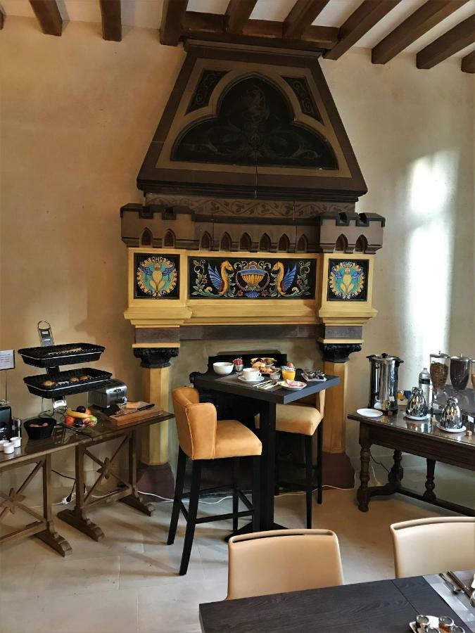 Hotel Le Regent Villers-Cotterêts Eksteriør billede