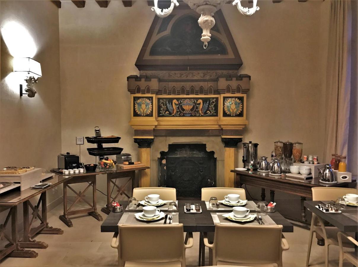 Hotel Le Regent Villers-Cotterêts Eksteriør billede